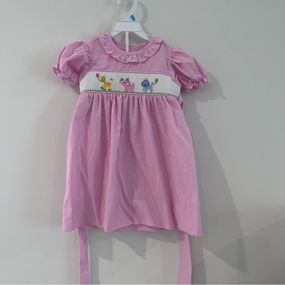 Remember Nguyen Pink And White Smocked Girls Dress Party Animal Smocking Size 4